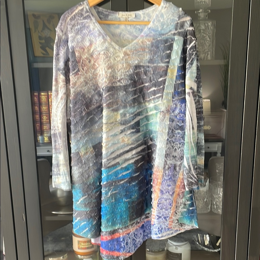 ♻️Vibrant Blue and Purple Graphic Tunic